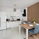 Przytulne Z Balkonem W Centrum Blisko Plazy By Renters Kołobrzeg