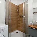 Lägenhet Przytulne Z Balkonem W Centrum Blisko Plazy By Renters *