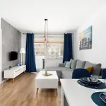 Przytulne Z Balkonem W Centrum Blisko Plazy By Renters *