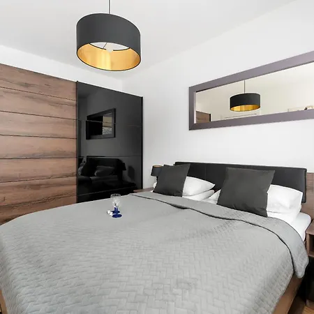 Apartment Przytulne Z Balkonem W Centrum Blisko Plazy By Renters *