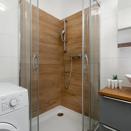 Apartament Przytulne Z Balkonem W Centrum Blisko Plaży By Renters *