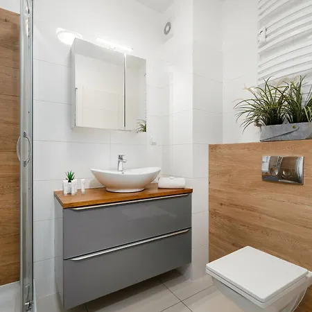 Apartament Przytulne Z Balkonem W Centrum Blisko Plaży By Renters *