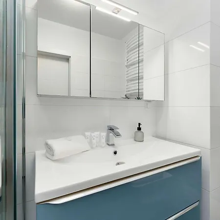 Przytulne Z Balkonem W Centrum Blisko Plazy By Renters * Kolobrzeg