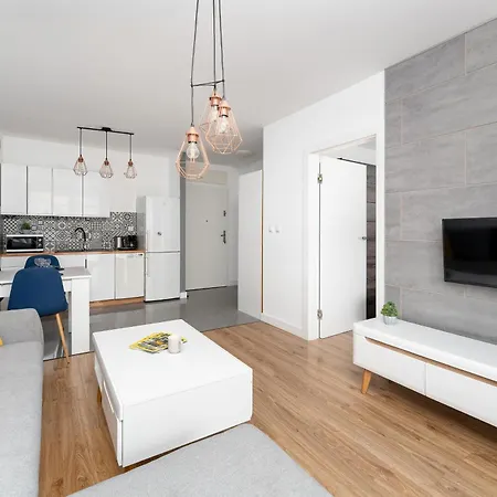 Apartment Przytulne Z Balkonem W Centrum Blisko Plazy By Renters