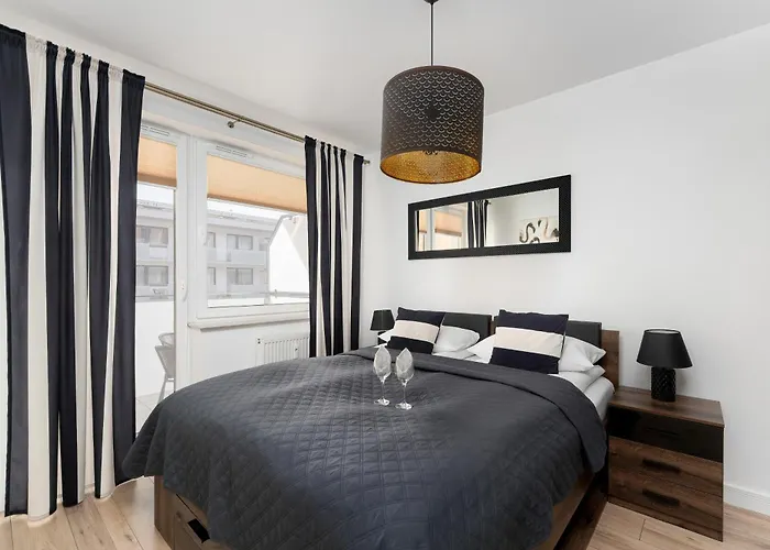 Przytulne Z Balkonem W Centrum Blisko Plazy By Renters * Kolobrzeg