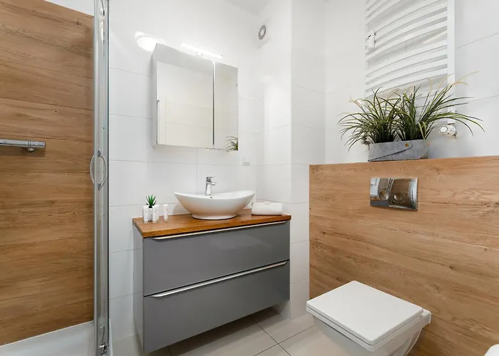 Apartment Przytulne Z Balkonem W Centrum Blisko Plazy By Renters *