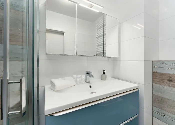 Przytulne Z Balkonem W Centrum Blisko Plazy By Renters * Kolobrzeg