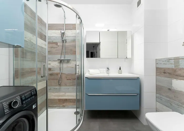 Przytulne Z Balkonem W Centrum Blisko Plazy By Renters *