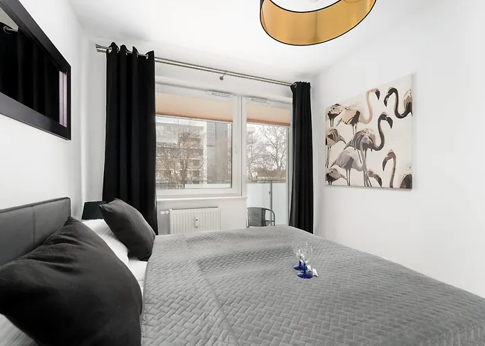 Przytulne Z Balkonem W Centrum Blisko Plazy By Renters *